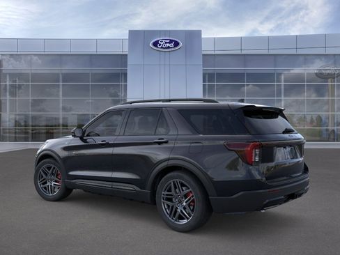 New 2026 Ford Explorer ST-Line w/ ST-Line Street Pack RWD image 4