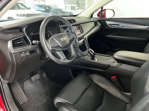 Used 2019 Cadillac XT5 Luxury FWD image 12