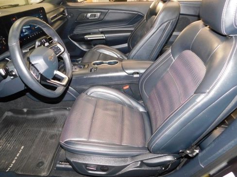 Used 2024 Ford Mustang GT Premium image 16