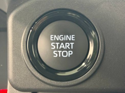 Used 2026 Toyota Tacoma SR5 AWD/4WD image 29
