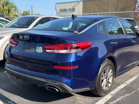 Used 2020 Kia Optima LX FWD image 5