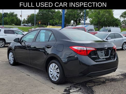 Used 2015 Toyota Corolla LE FWD image 3