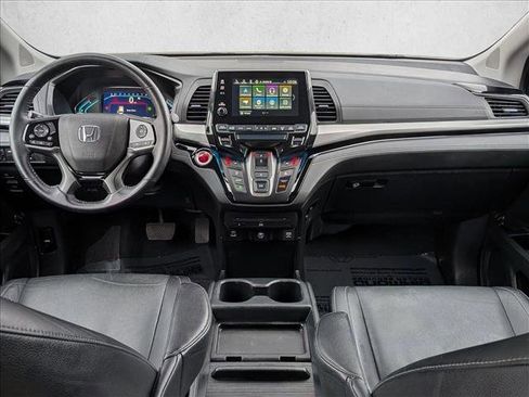 Used 2021 Honda Odyssey Touring image 23