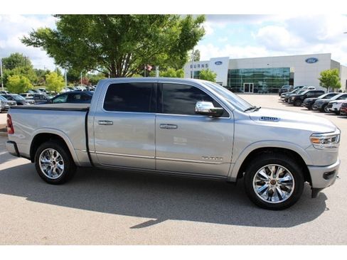 Used 2020 RAM 1500 Limited w/ Body Color Bumper Group image 8