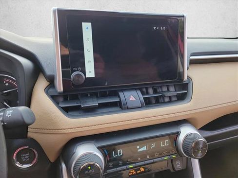 Used 2025 Toyota RAV4 XLE w/ Convenience Package FWD image 22