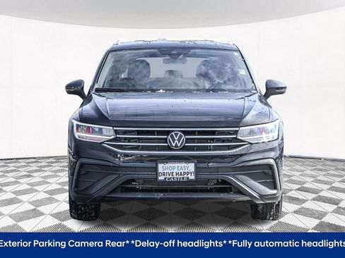 Certified 2024 Volkswagen Tiguan SE image 8