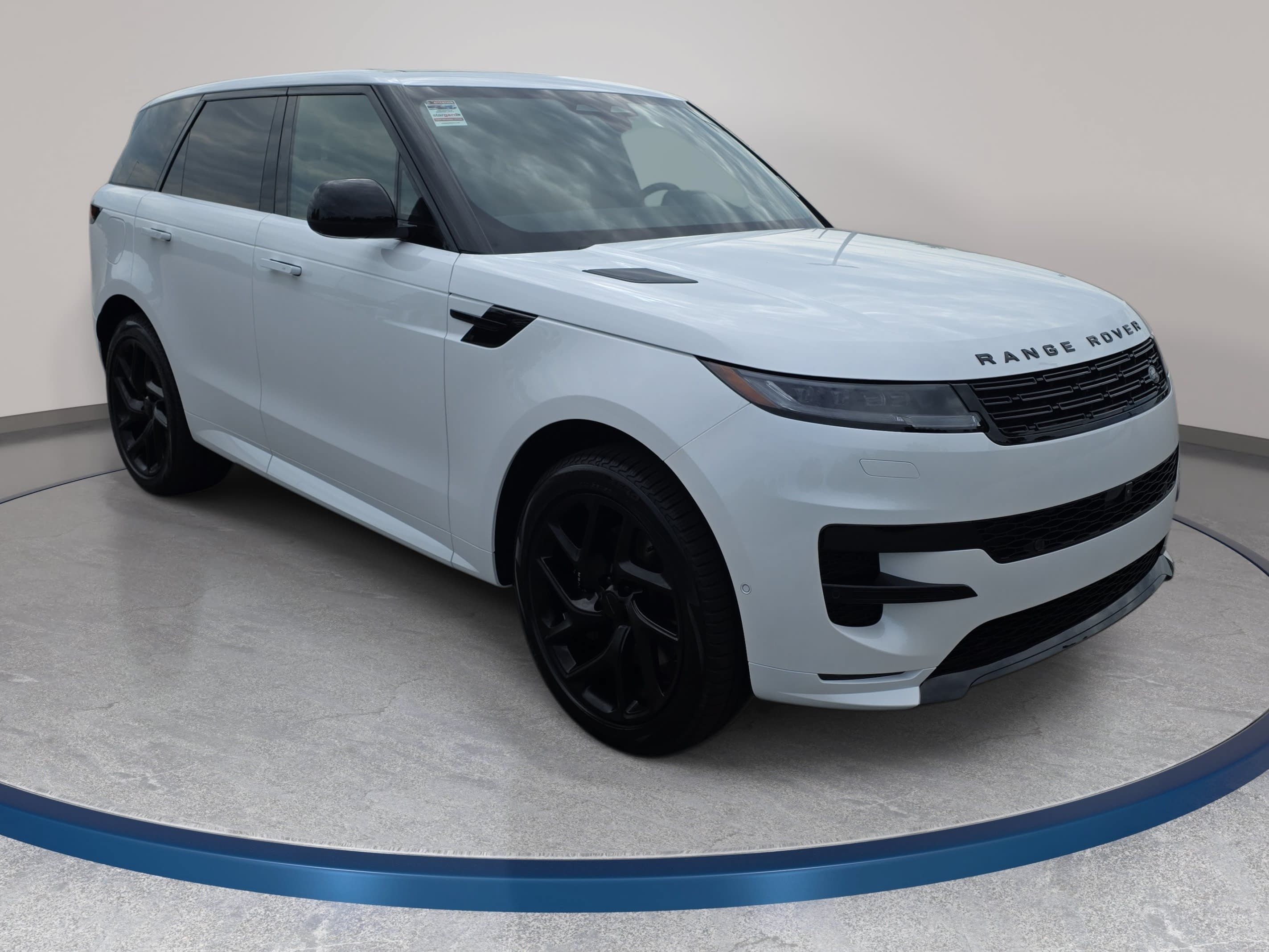 New 2026 Land Rover Range Rover Sport Dynamic SE AWD/4WD image 3