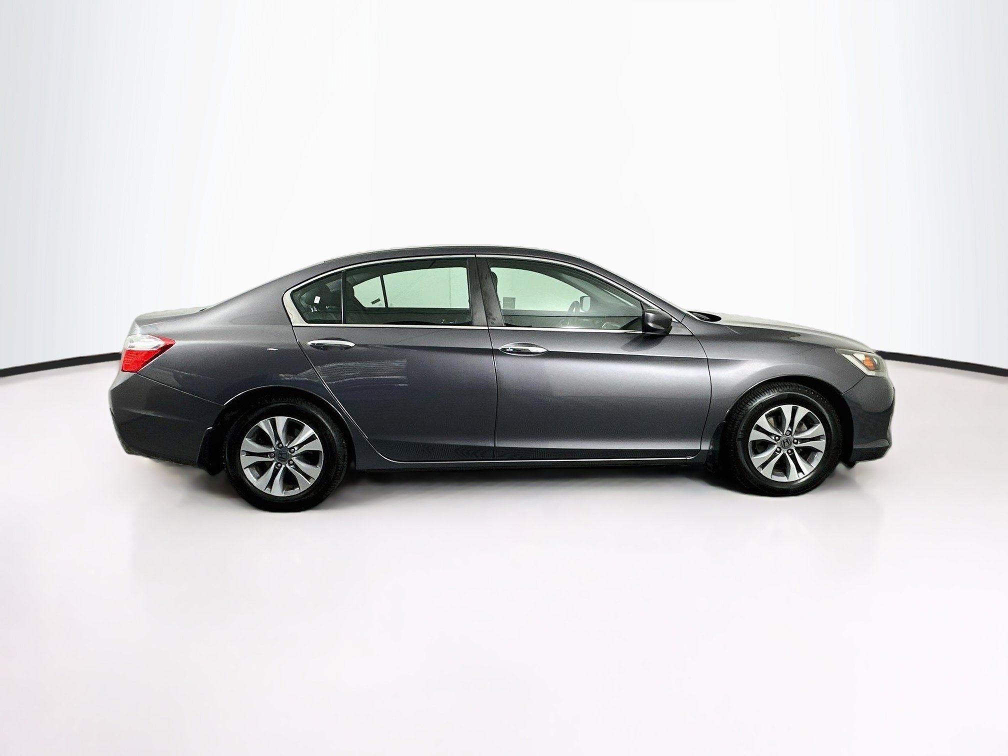 Used 2015 Honda Accord LX image 10