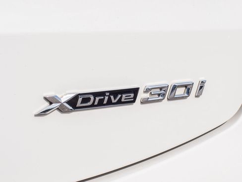 Used 2022 BMW X4 xDrive30i w/ Convenience Package AWD/4WD image 11