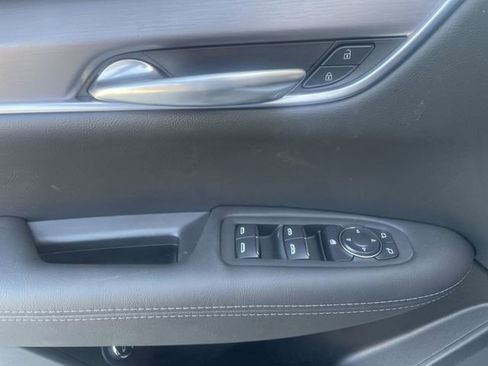 New 2026 Cadillac XT5 Luxury FWD image 22