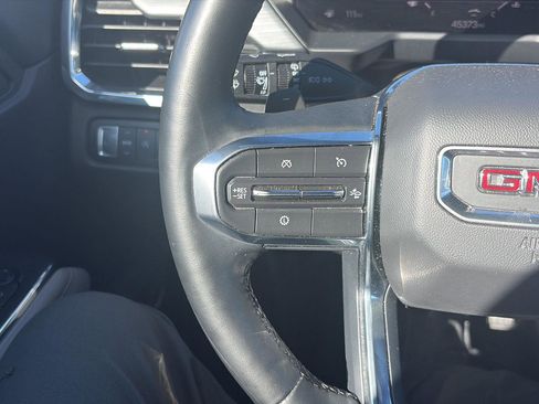 Used 2024 GMC Acadia Elevation image 14