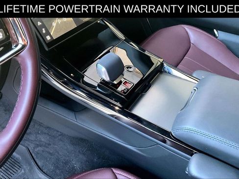 Used 2024 Land Rover Range Rover Sport Dynamic SE image 15