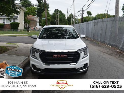 Used 2024 GMC Terrain SLE AWD/4WD image 3