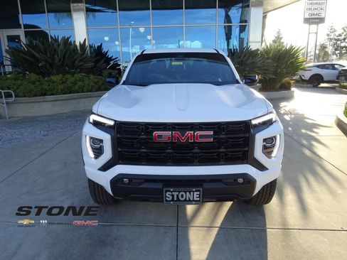 New 2026 GMC Canyon Elevation w/ Convenience Package image 2