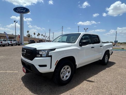 Used 2023 Nissan Frontier S w/ Technology Package RWD image 3