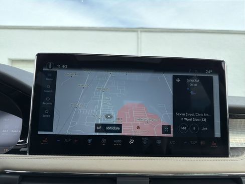 Certified 2023 Lincoln Corsair Standard w/ Equipment Group 101A image 24