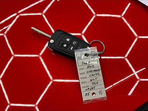 Used 2015 Chevrolet Cruze LT image 34