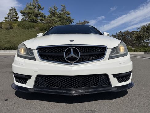 Used 2012 Mercedes-Benz C 63 AMG Coupe image 5