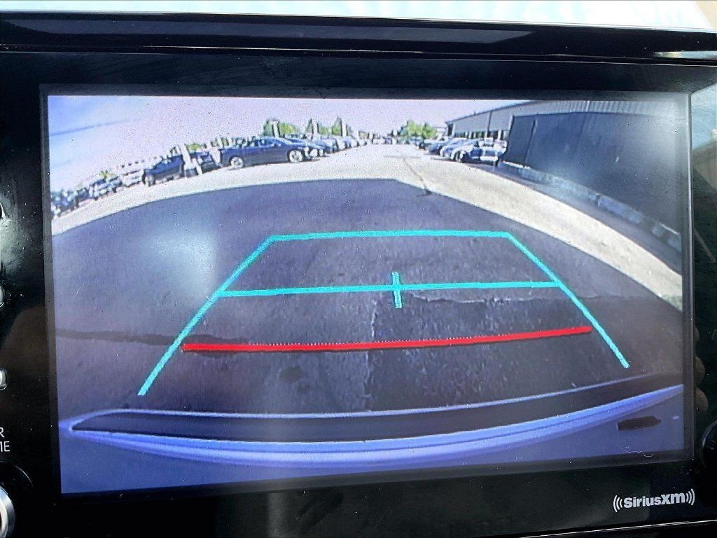Used 2021 Toyota Corolla SE w/ Carpet Mat Package (TMS) FWD image 19