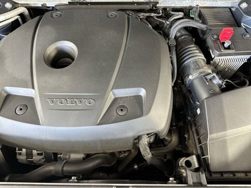 Used 2020 Volvo XC90 T6 Inscription w/ Protection Package Premier image 32