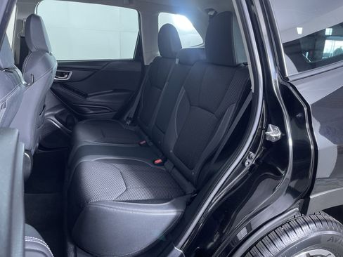 Used 2023 Subaru Forester Premium image 21