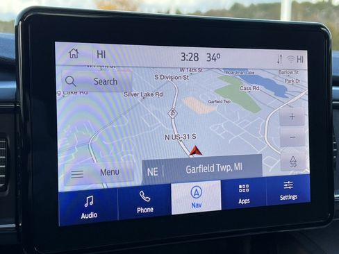 Certified 2022 Ford Explorer XLT w/ Equipment Group 202A image 25