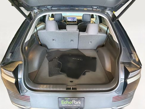 Used 2024 Hyundai Ioniq 5 SEL image 28