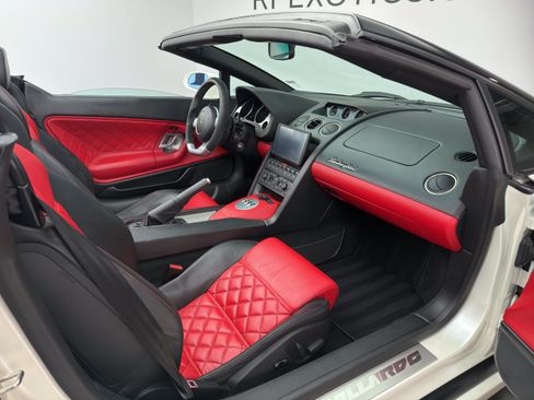 Used 2008 Lamborghini Gallardo Spyder AWD/4WD image 26