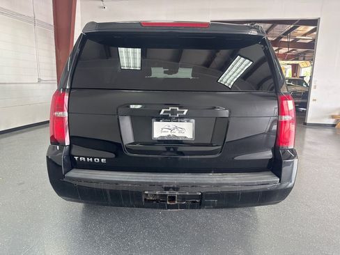 Used 2017 Chevrolet Tahoe LT w/ Luxury Package AWD/4WD image 5