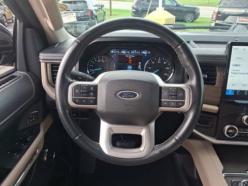 Used 2024 Ford Expedition Limited AWD/4WD image 20