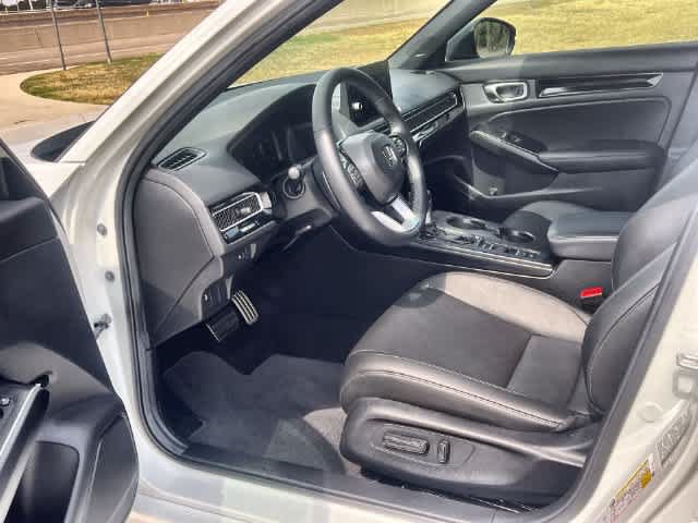 Used 2025 Honda Civic Sport Touring image 3