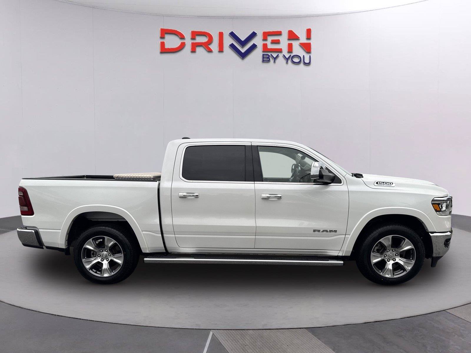 Used 2022 RAM 1500 Laramie RWD image 2
