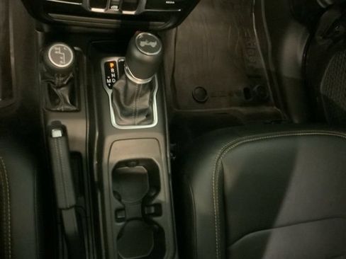 Used 2025 Jeep Wrangler Unlimited Sahara w/ Technology Group AWD/4WD image 22