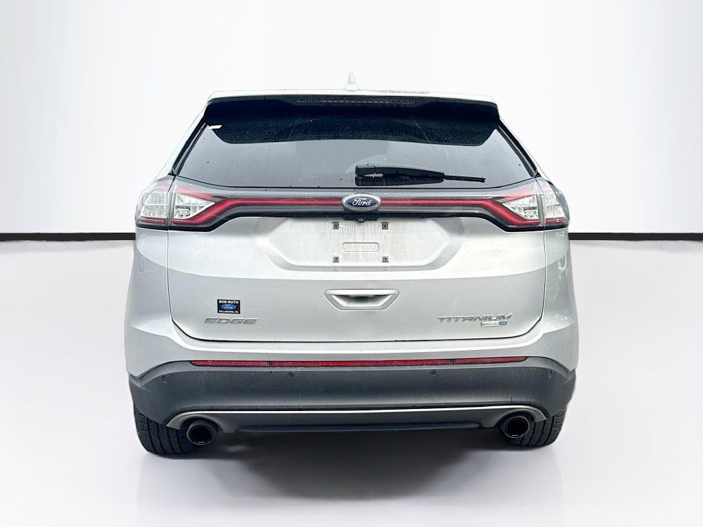 Used 2018 Ford Edge Titanium AWD/4WD image 7