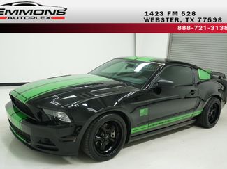 Used 2013 Ford Mustang Coupe video 1