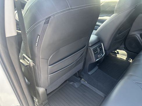 Used 2023 Subaru Forester Limited AWD/4WD image 18