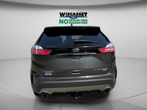Used 2019 Ford Edge Titanium w/ Equipment Group 301A AWD/4WD image 30