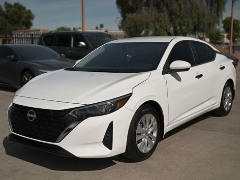 Used 2024 Nissan Sentra S FWD image 1