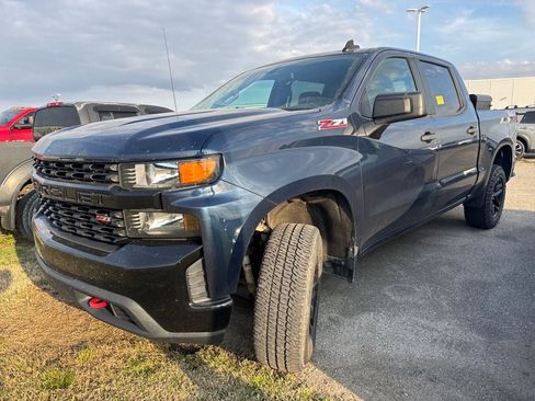 Used 2020 Chevrolet Silverado 1500 Custom Trail Boss w/ Custom Convenience Package image 1