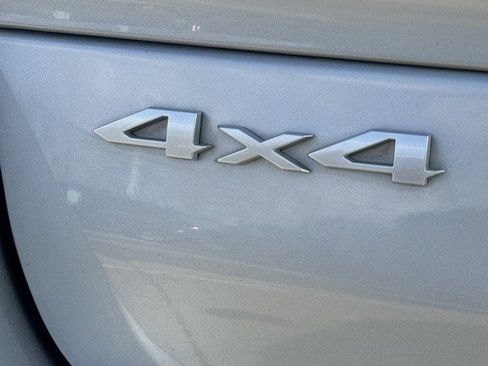 Used 2024 Jeep Grand Cherokee L Limited w/ Luxury Tech Group II image 35