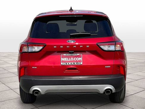 Used 2022 Ford Escape SE FWD image 7