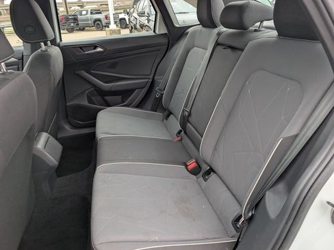 Used 2025 Volkswagen Jetta Sport FWD image 25