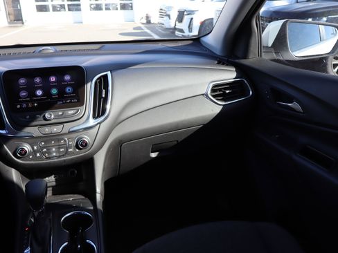Used 2023 Chevrolet Equinox LT FWD image 13