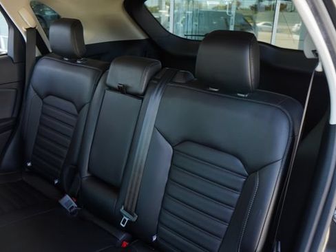 Used 2019 Ford Edge SEL w/ Equipment Group 201A FWD image 27
