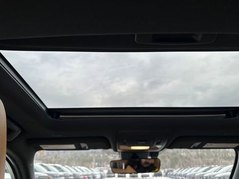 Used 2024 Lexus UX 250h AWD w/ Premium Package image 19