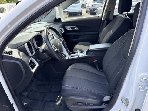 Used 2016 Chevrolet Equinox LT w/ Convenience Package image 14