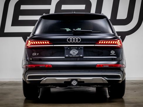 Used 2024 Audi Q7 2.0T Premium Plus AWD/4WD image 10