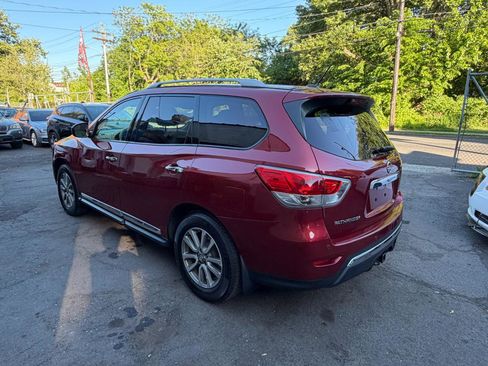 Used 2014 Nissan Pathfinder SL w/ Trailer Tow Package AWD/4WD image 8