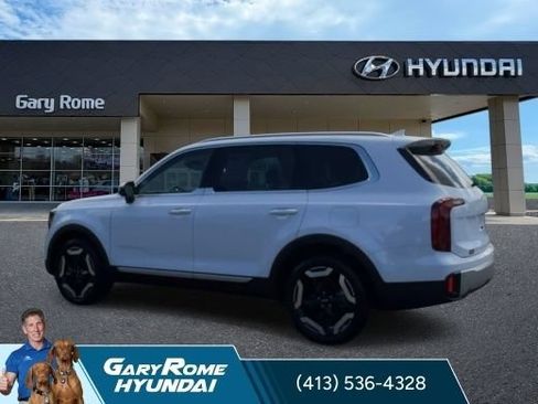 Used 2023 Kia Telluride S w/ S Sunroof Package AWD/4WD image 6