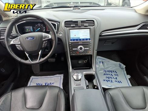 Used 2019 Ford Fusion Energi Titanium image 10